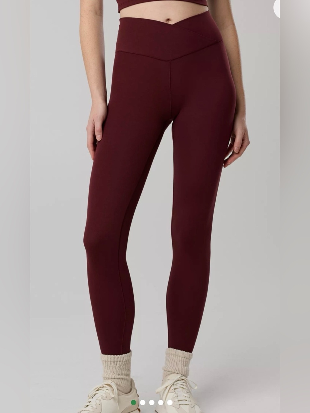 aerie High-Waist Burgundy Leggings. Medium. Super soft